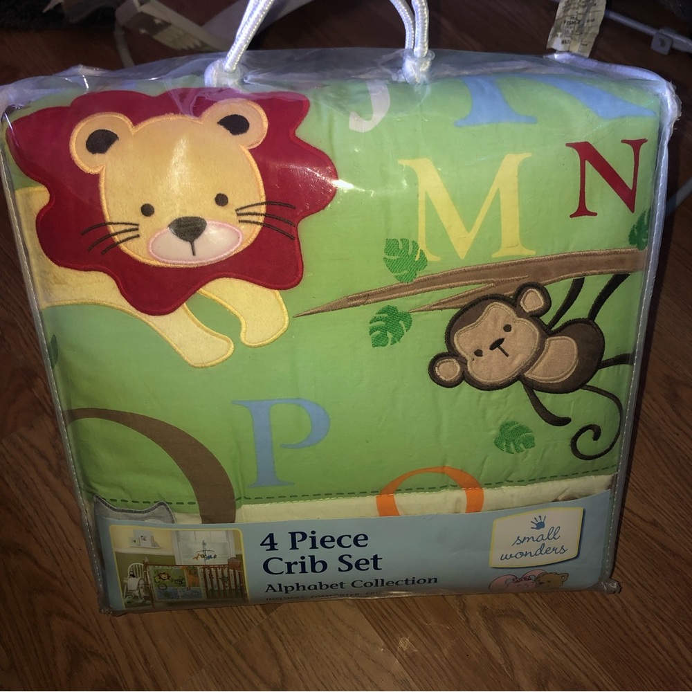4 piece crib set new never used